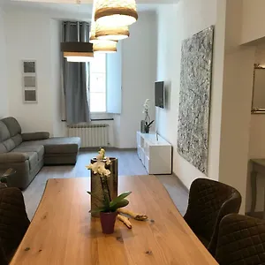 Lovely Really Downtown - Free Private Parking Included! - Appartement